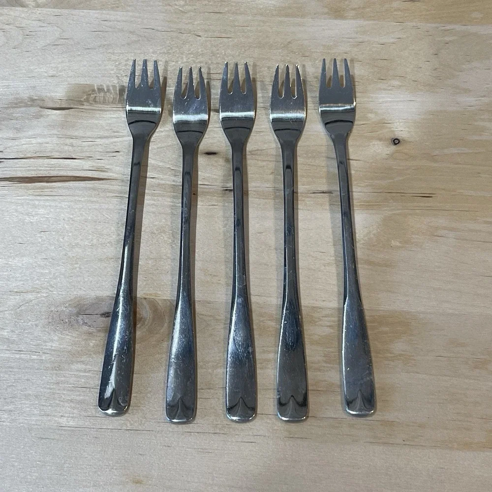 Oneida Northland Village Common Pattern Stainless Cocktail Seafood Forks Korea